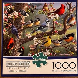 Buffalo David Bitton Vibrant Birds Puzzle 
❤️ 2/$16